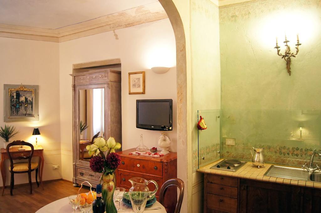 Melarancio Apartments Florence Bilik gambar