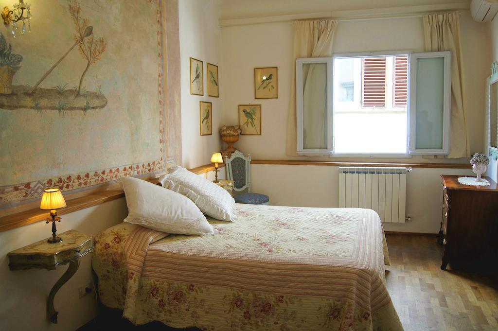 Melarancio Apartments Florence Bilik gambar